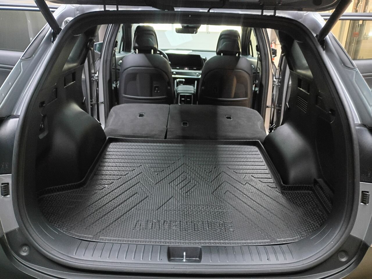 2025 Kia Sportage Grey Blainville - photo #14