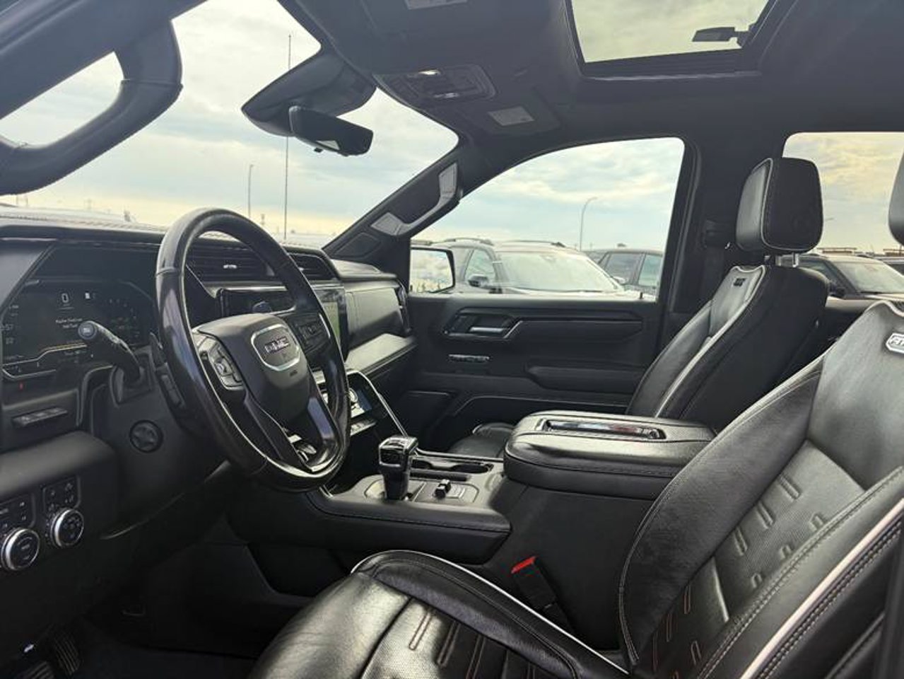 2022 GMC Sierra 1500 4WD Crew Cab 147 AT4X Black Sherwood Park - photo #6
