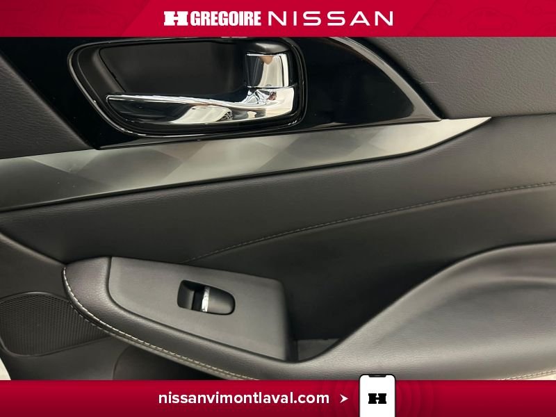 2023 Nissan Maxima White Saint-Eustache - photo #14
