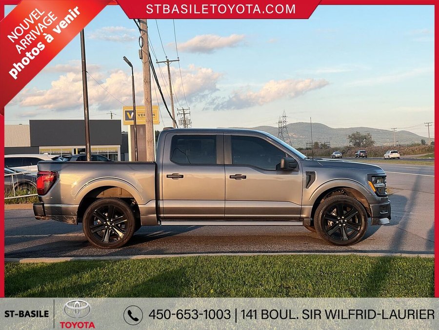 Ford F-150 STX ÉDITION LOBO 2025 Gris