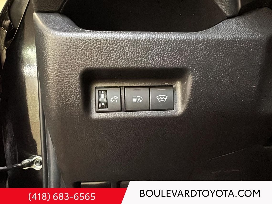 Toyota RAV4 531711-109 | LE 2025 Noir Québec - photo #24