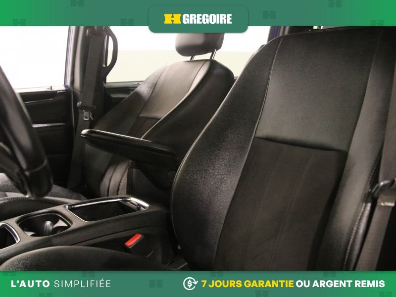 2020 Dodge GR Caravan Blue Laval - photo #13