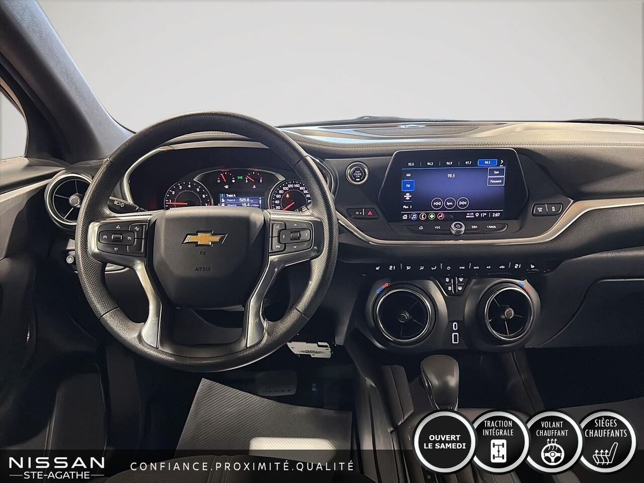 Chevrolet Blazer LT | TRACTION INTÉGRALE | JAMAIS ACCIDENTÉ | UN SEUL PROPRIÉTAIRE | APPLE CARPLAY | AUTOMATIQUE 2021 Gris Saint-Jérôme - photo #9