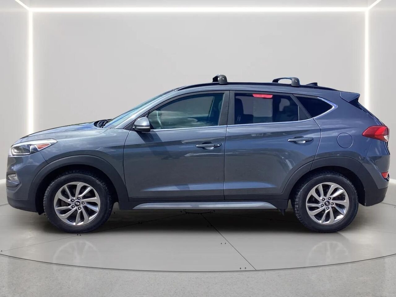 Hyundai Tucson 2017 Gris Gatineau - photo #1