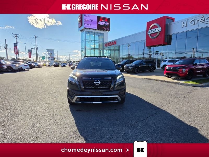 Nissan Pathfinder Rock Creek * 4WD * Carplay * Cuir * à partir 2.99% 2024 Vert