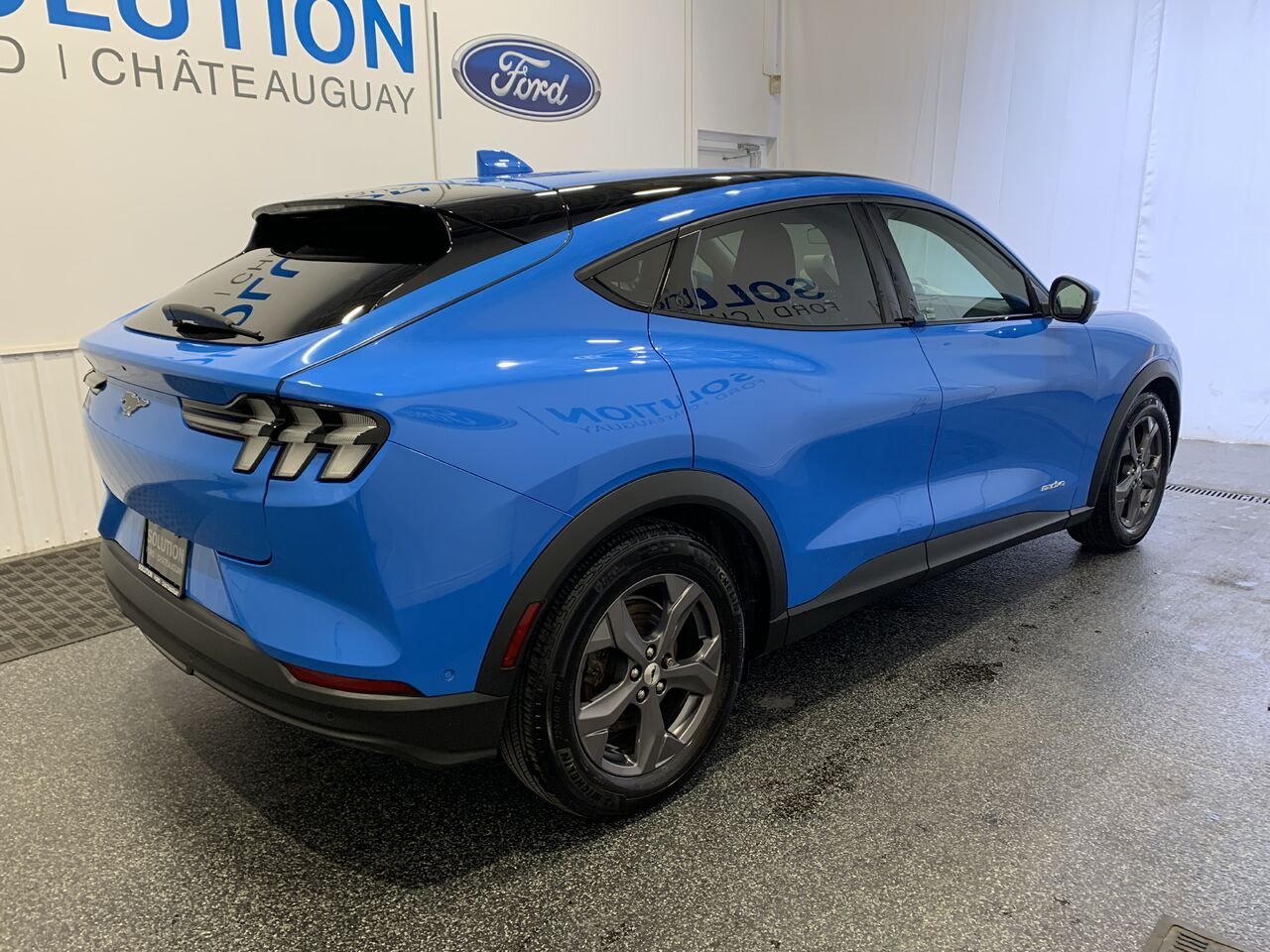 Ford Mustang Mach-E SELECT AWD MACH-E Sélect TI 2022 Bleu Châteauguay - photo #5