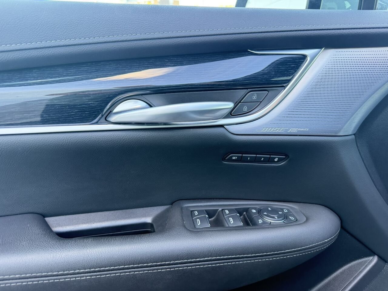 Cadillac XT5 PREMIUM LUXURYAWD FINANCEMENT À PARTIR 3.99% 2024 Gris Laval - photo #22