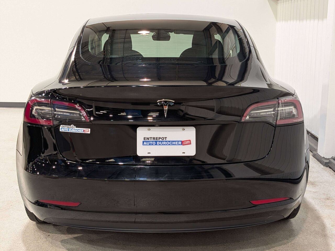 Tesla Model 3 Standard Range RWD *Ltd Avail* 2022 Noir Val-David - photo #6