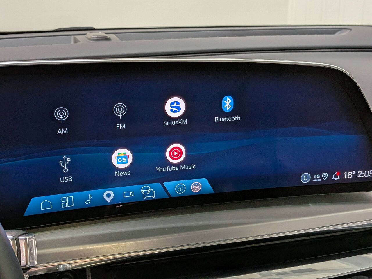 2024 Cadillac LYRIQ 4dr Sport w/1SF Black Val-David - photo #24