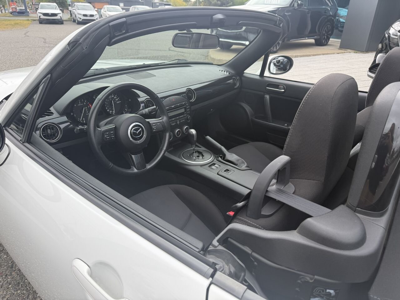 2015 Mazda MX-5 White Ste-Marie - photo #8