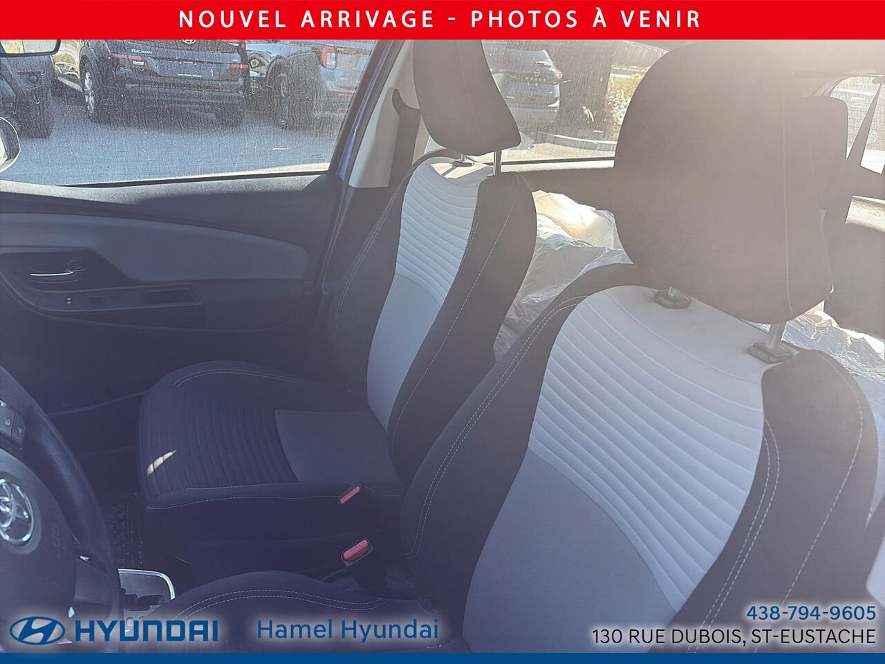 Toyota Yaris Hatchback 2019 Bleu Saint-Eustache - photo #4