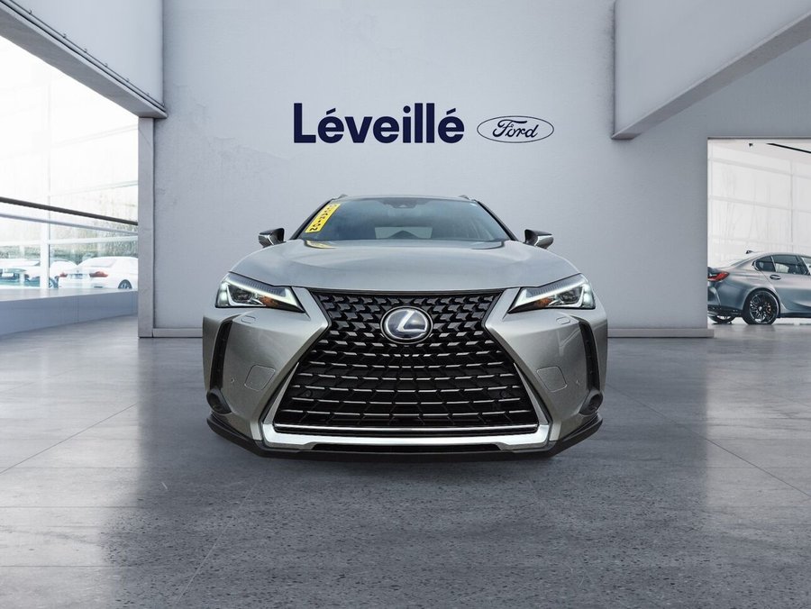 Lexus UX UX 250h CVT ** ENTIEREMENT EQUIPE ** TOIT OUVRANT ** CARFAX CLEAN ** 2021 Gris
