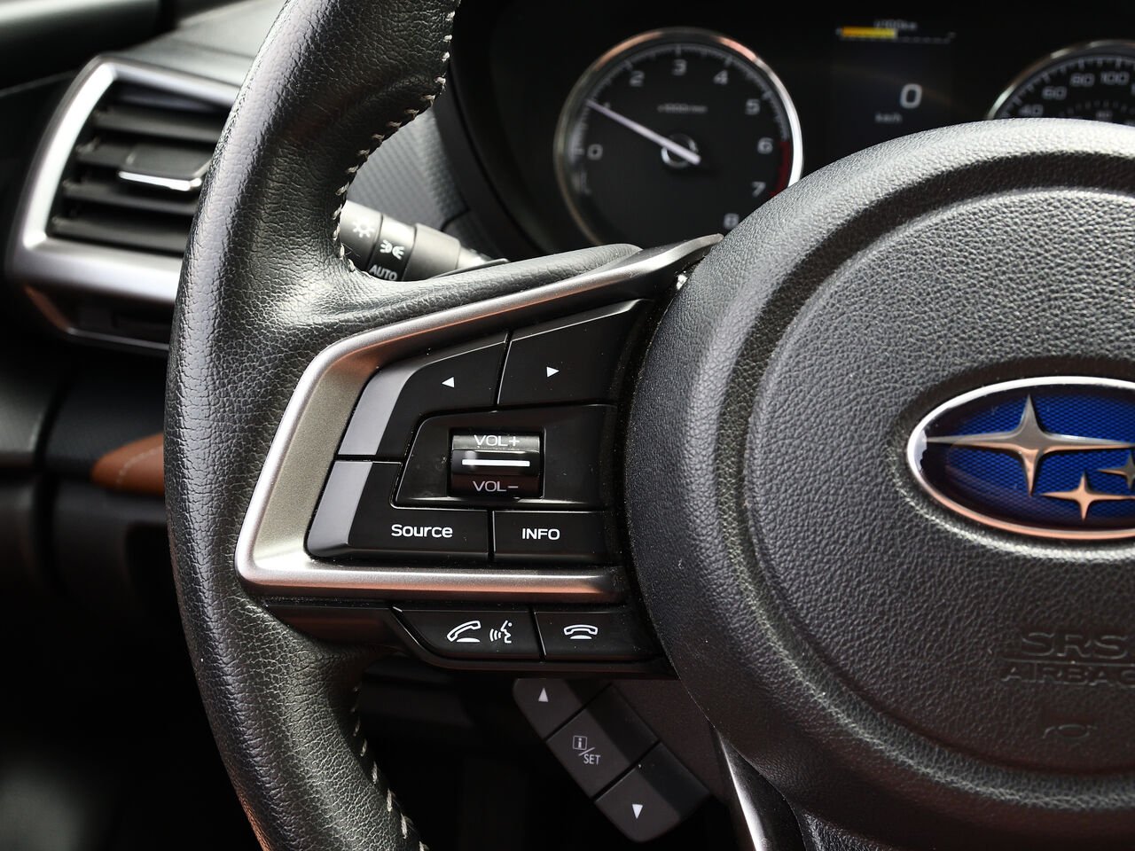 Subaru Forester 2.5i Premier 2021 Blanc Saint-Hyacinthe - photo #17