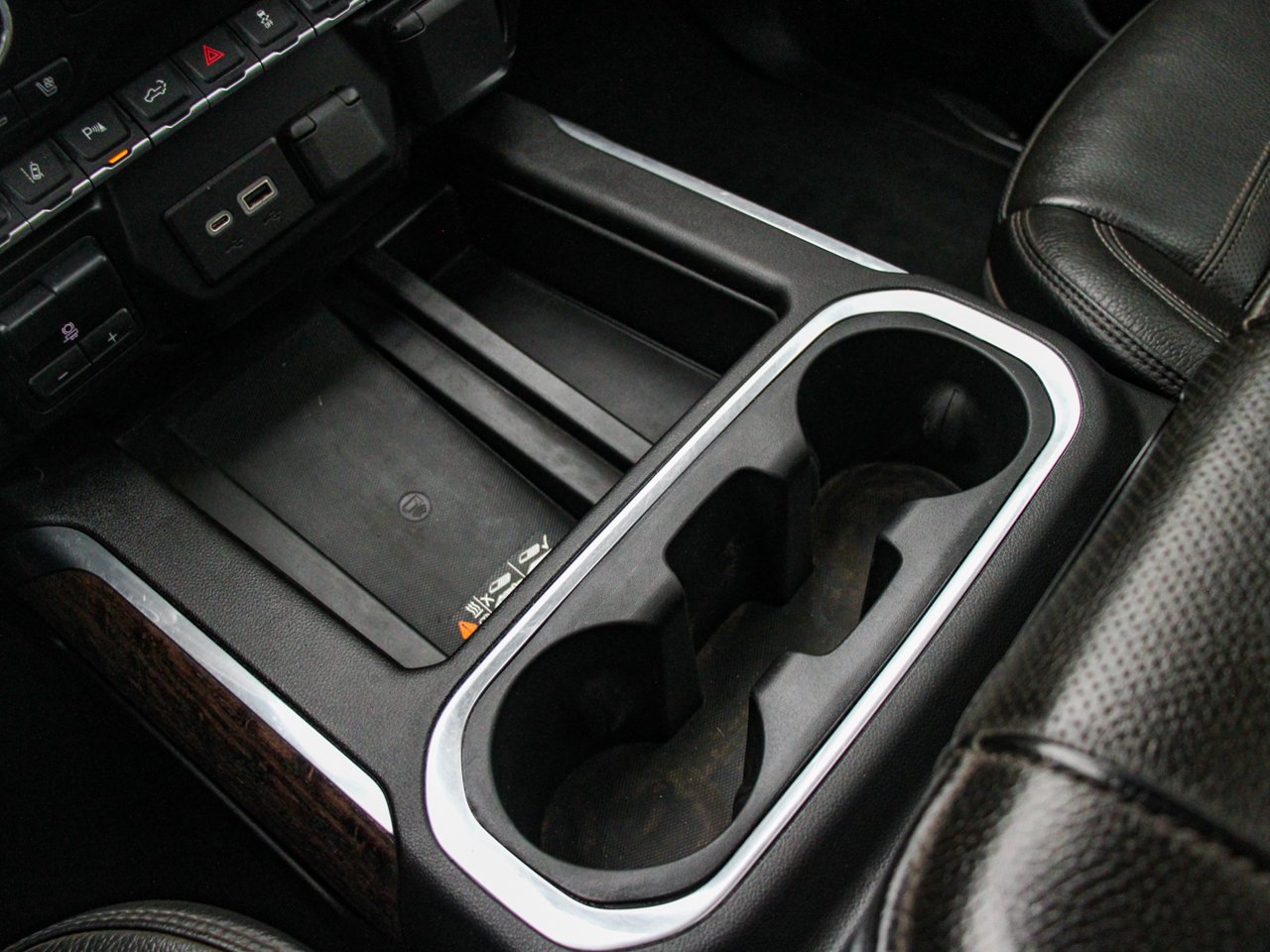 2023 GMC Sierra 3500HD 4WD Crew Cab 159 Denali Black Sherwood Park - photo #27