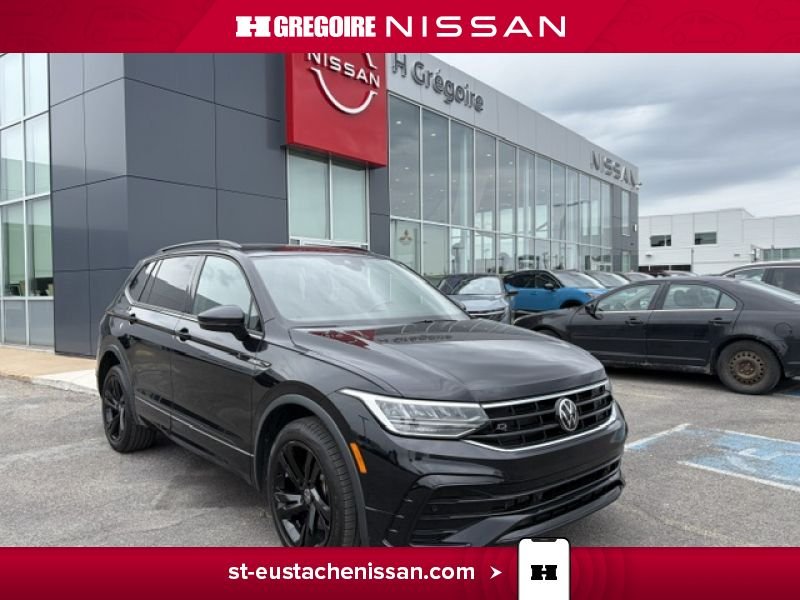 Volkswagen Tiguan SW4817 | Comfortline R-Line Black Edition AWD CUIR TOIT PAN 2023 Noir Laval - photo #0