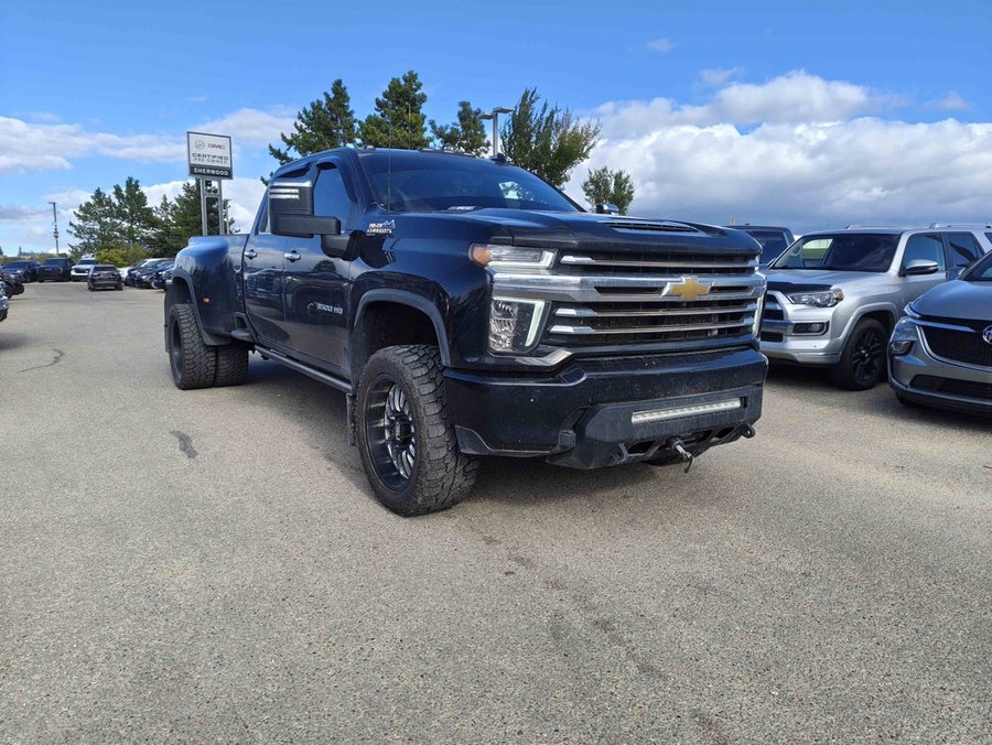 2023 Chevrolet Silverado 3500HD High Country DRW | Fuel Wheels Black