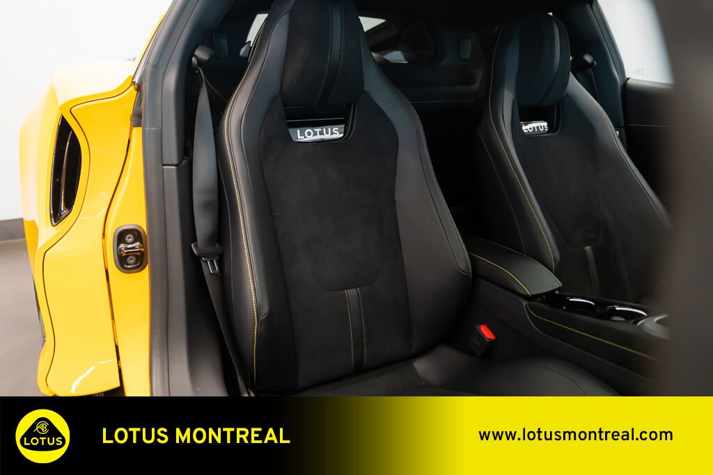 Lotus Emira V6 Coupe 2025 Jaune Kirkland - photo #14