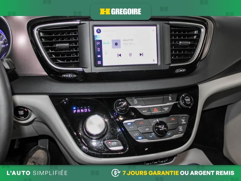 Chrysler Grand Caravan 2024 Noir Laval - photo #25