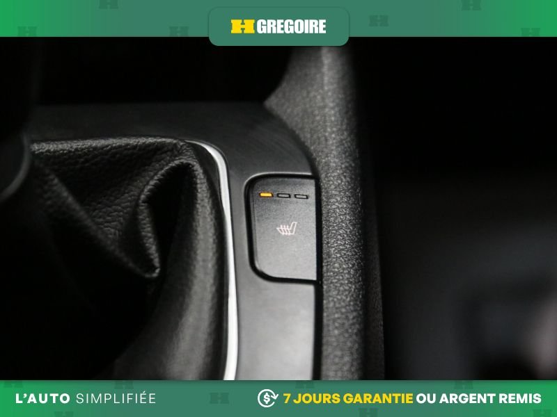 2021 Kia Forte Grey Laval - photo #26