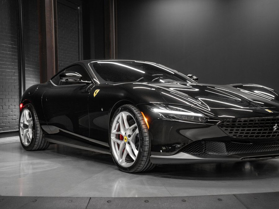 2022 Ferrari Roma 2022 Black