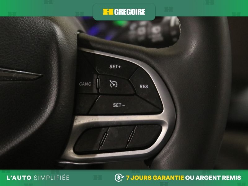 2023 Chrysler Grand Caravan White Blainville - photo #21