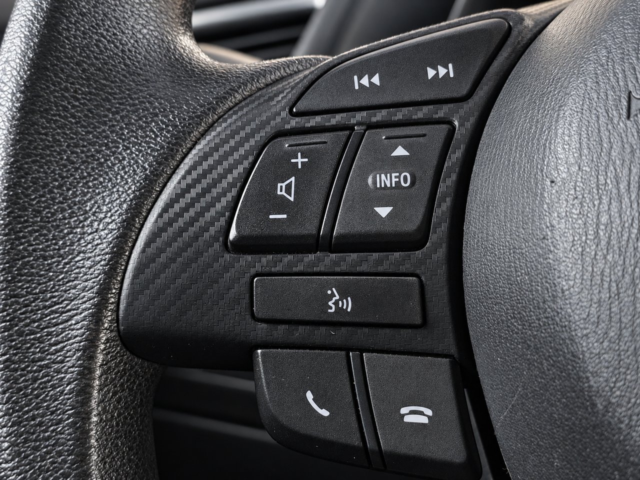 2015 Mazda Mazda3 GX SKY Bronze Val-David - photo #17