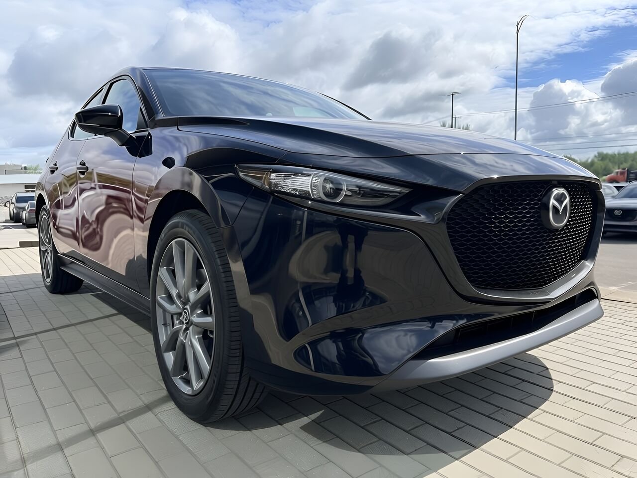 2026 MAZDA Mazda3 Sport Jet Black Mica Notre-Dame-des-Prairies - photo #6