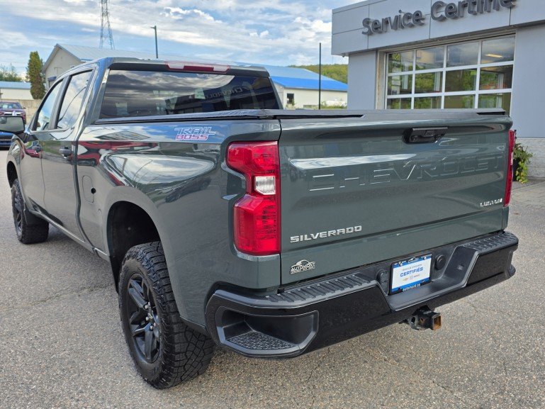 2025 Chevrolet Silverado 1500 Custom TrailBoss Z71 Green Mont-Laurier - photo #11