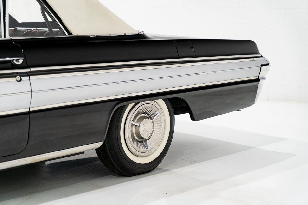Oldsmobile Starfire Factory A/C. Single repaint and extensive ownership history **PRICE IN USD** 1962 Noir Montréal - photo #38