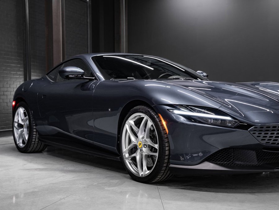 2022 Ferrari Roma 2022 Blue