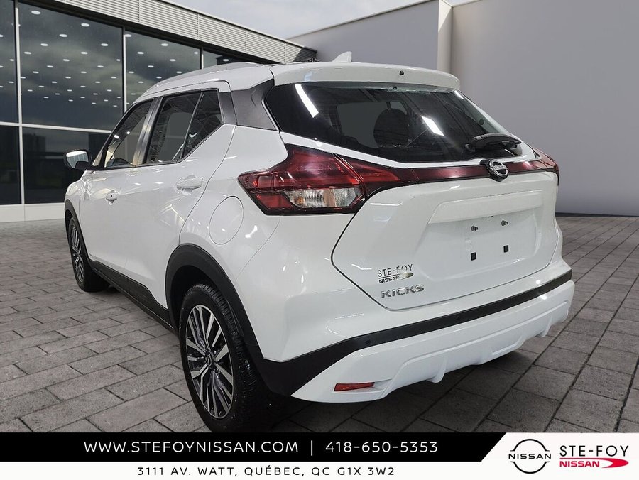 2025 Nissan KICKS PLAY S TA 2025 Grey