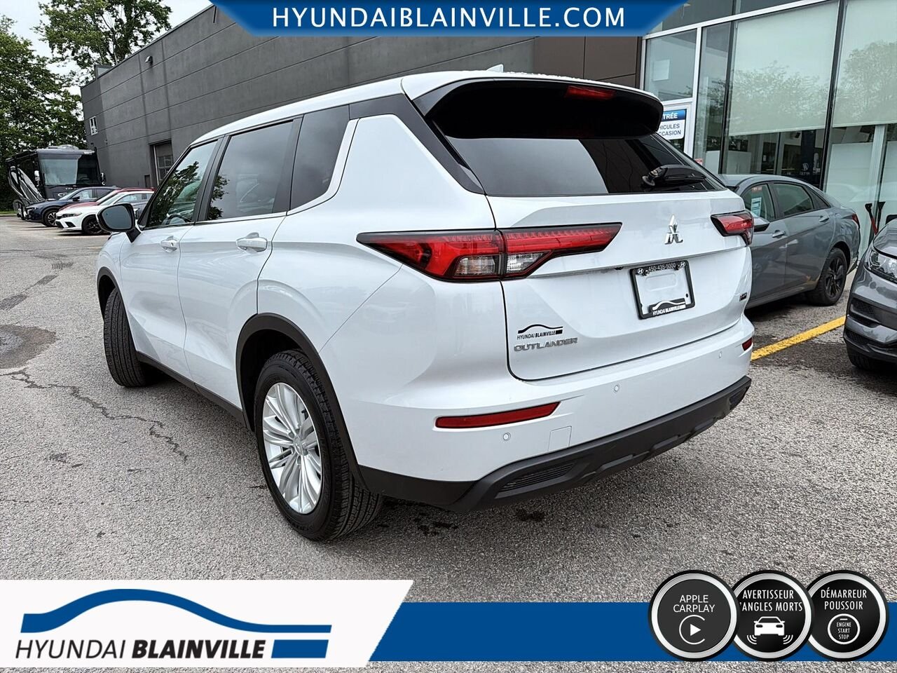 Mitsubishi Outlander 2022 Blanc Blainville - photo #5