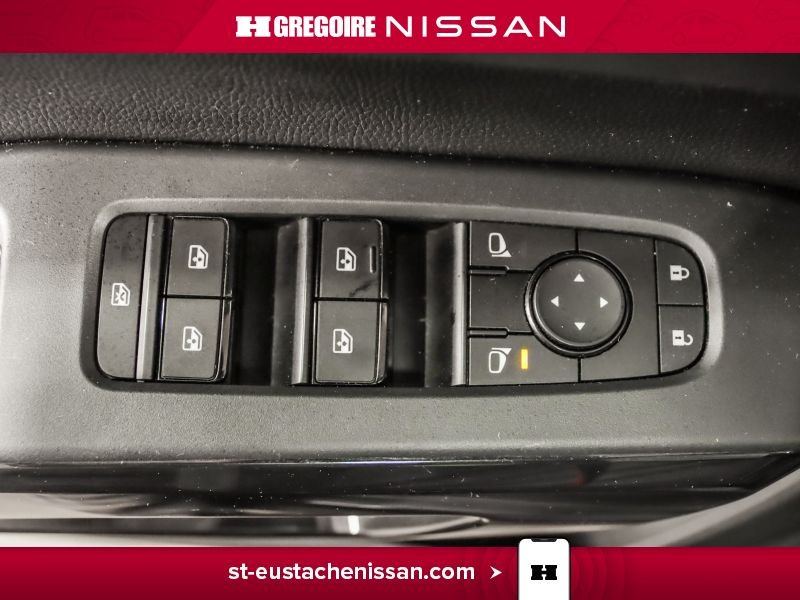 2024 Nissan Pathfinder Black Saint-Eustache - photo #25