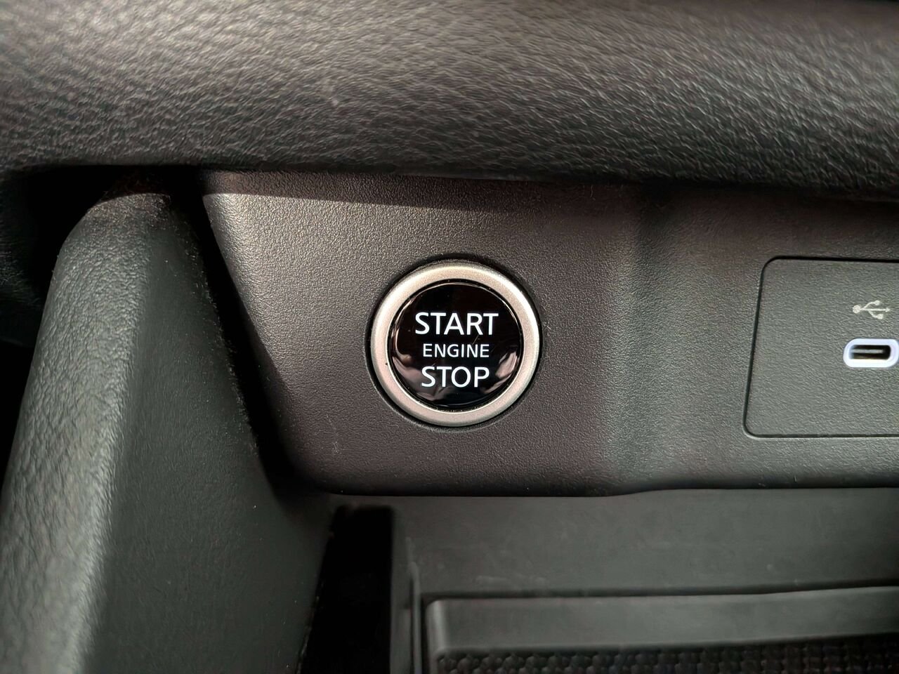 Nissan Rogue 2023 Blanc Val-David - photo #26