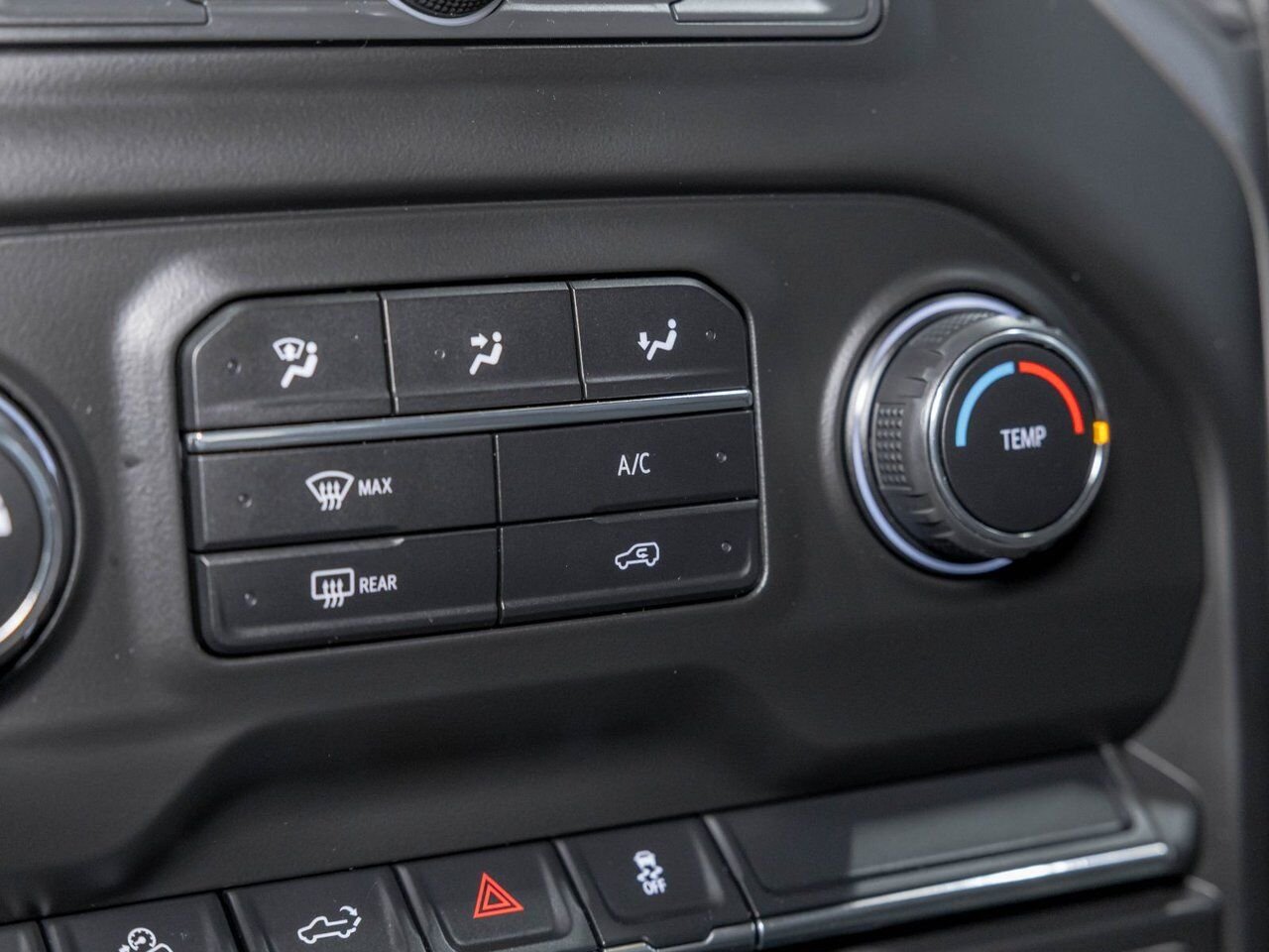 Chevrolet Silverado 1500 CUSTOM TRAIL BOSS CREW 4X4 V8 *CARPLAY* WIFI USB 2021 Noir Saint-Jérôme - photo #16