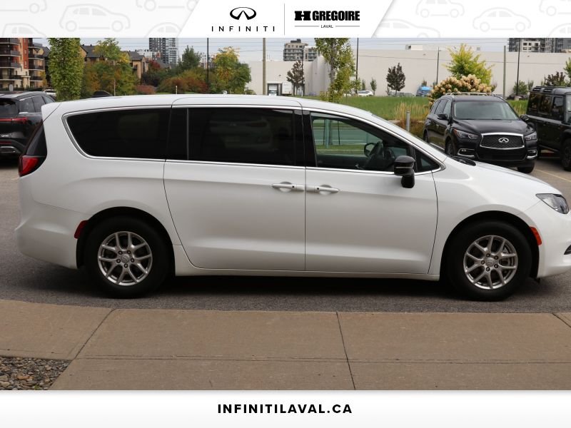 Chrysler Grand Caravan IT2572 | SXT CUIR MAGS CAMERA DE RECUL 2025 Laval - photo #11