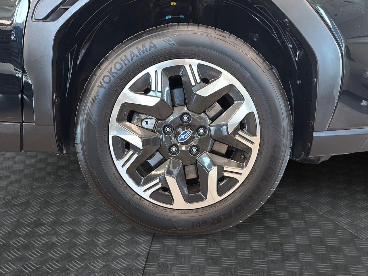 Subaru Forester Convenience 2025 Noir Baie-Comeau - photo #7