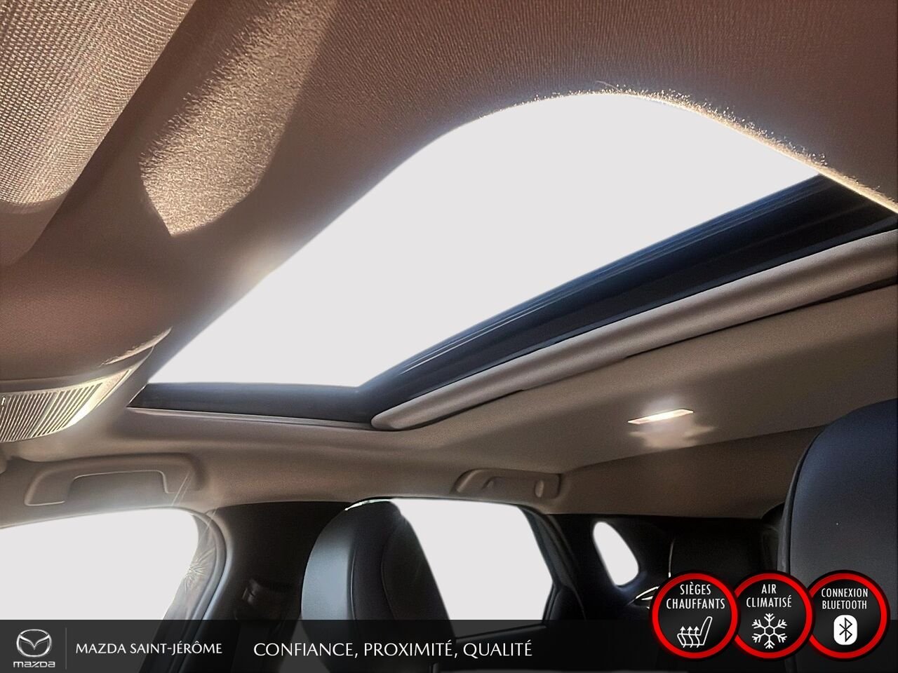 Mazda CX-30 GS LUXE | 1 PROPRIÉTAIRE | JAMAIS ACCIDENTÉ | TOIT OUVRANT | CUIR | AWD 2025 Gris Saint-Jérôme - photo #18