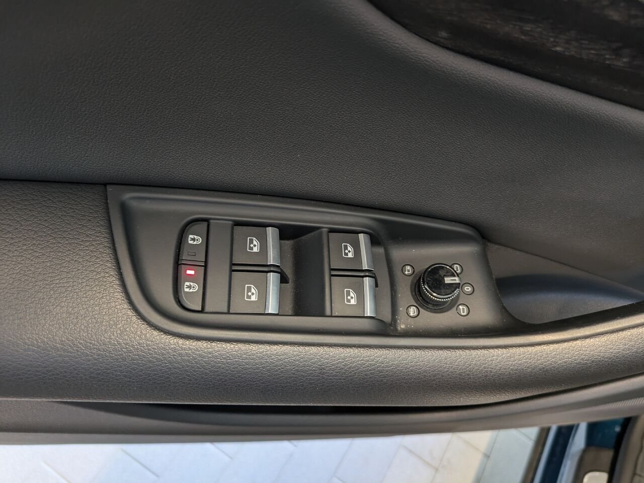 2021 Audi Q8 Blue Gatineau - photo #5