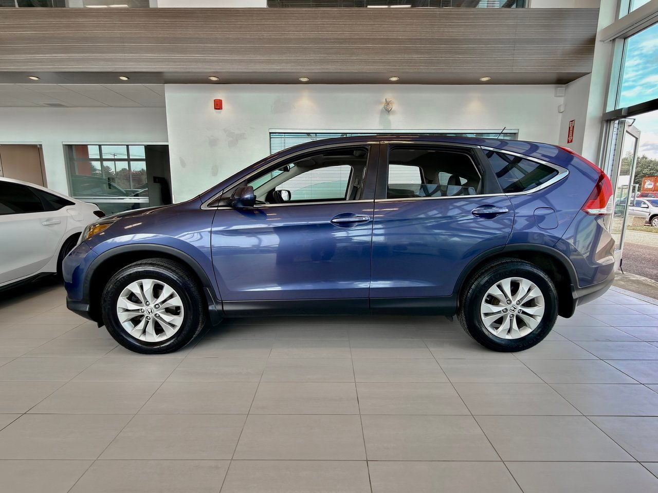 2013 Honda CR-V Blue Notre-Dame-des-Prairies - photo #5