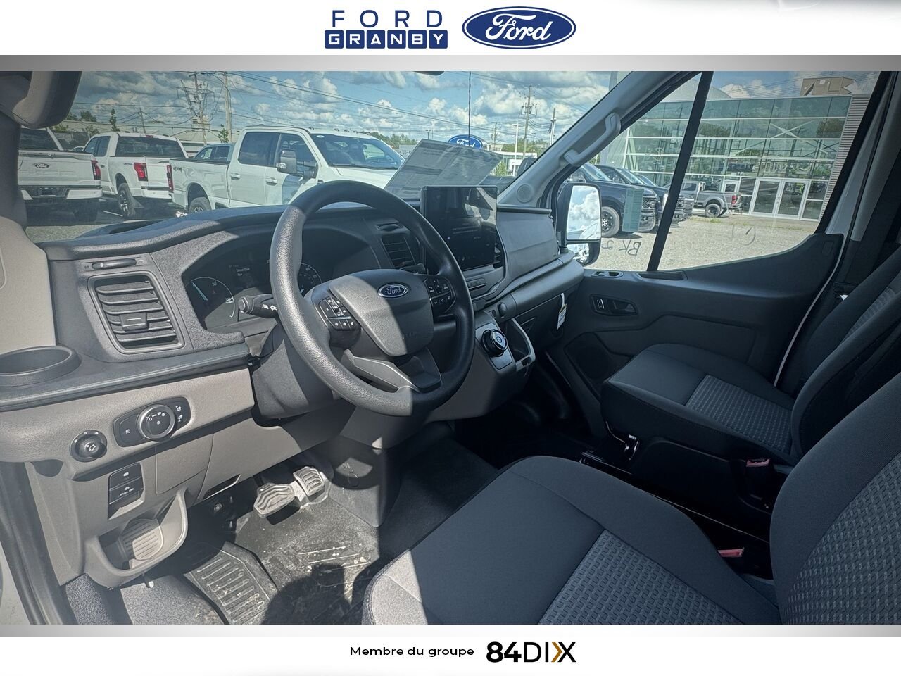 Ford E-TRANSIT FOURGONNETTE UTILITAIRE 2025 Blanc Granby - photo #6