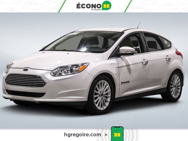 2018 Ford Focus White Laval - photo #2