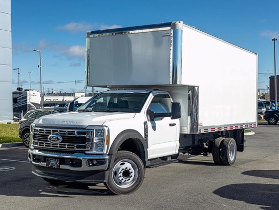 2024 Ford Super Duty F-450 DRW 2024 Oxford White