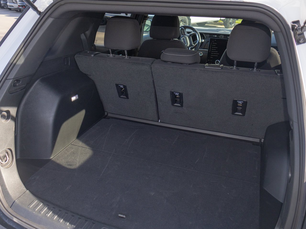 2026 GMC Terrain AWD 4dr Elevation White Sherwood Park - photo #10