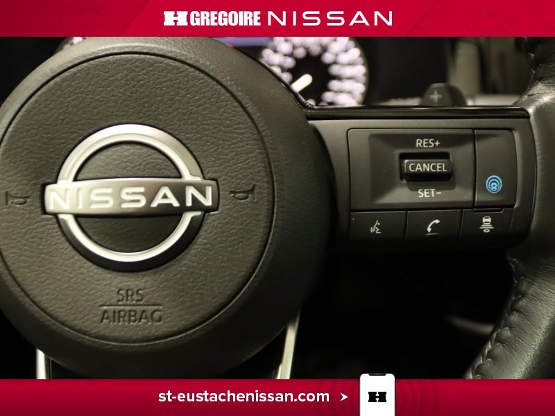 2024 Nissan Pathfinder Black Laval - photo #27
