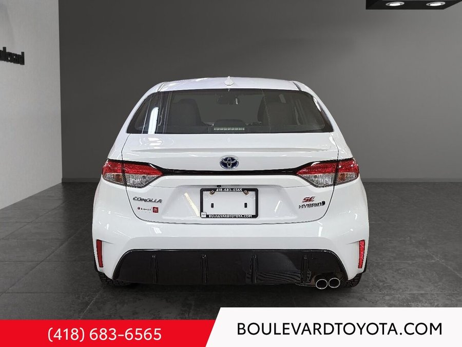 Toyota Corolla Hybride SE, AWD 2023 Blanc