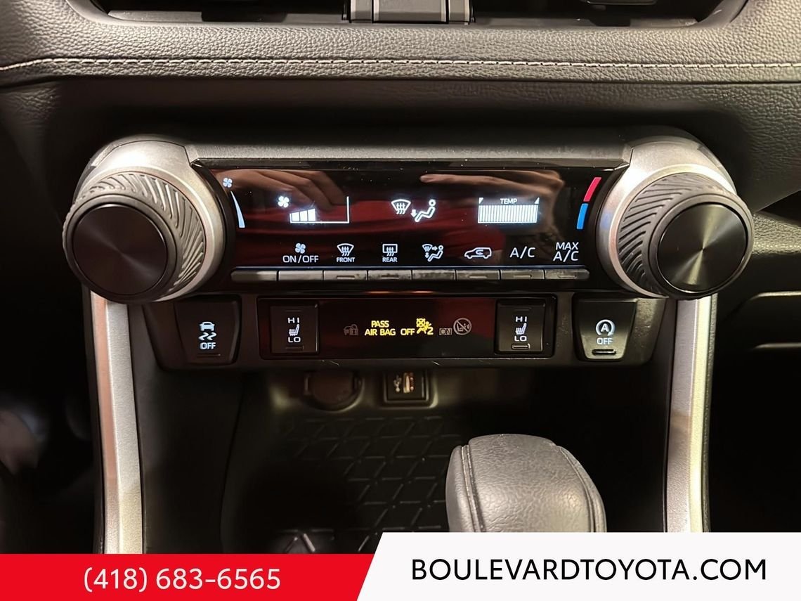 2024 Toyota RAV4 531706-81 | LE Grey Québec - photo #24