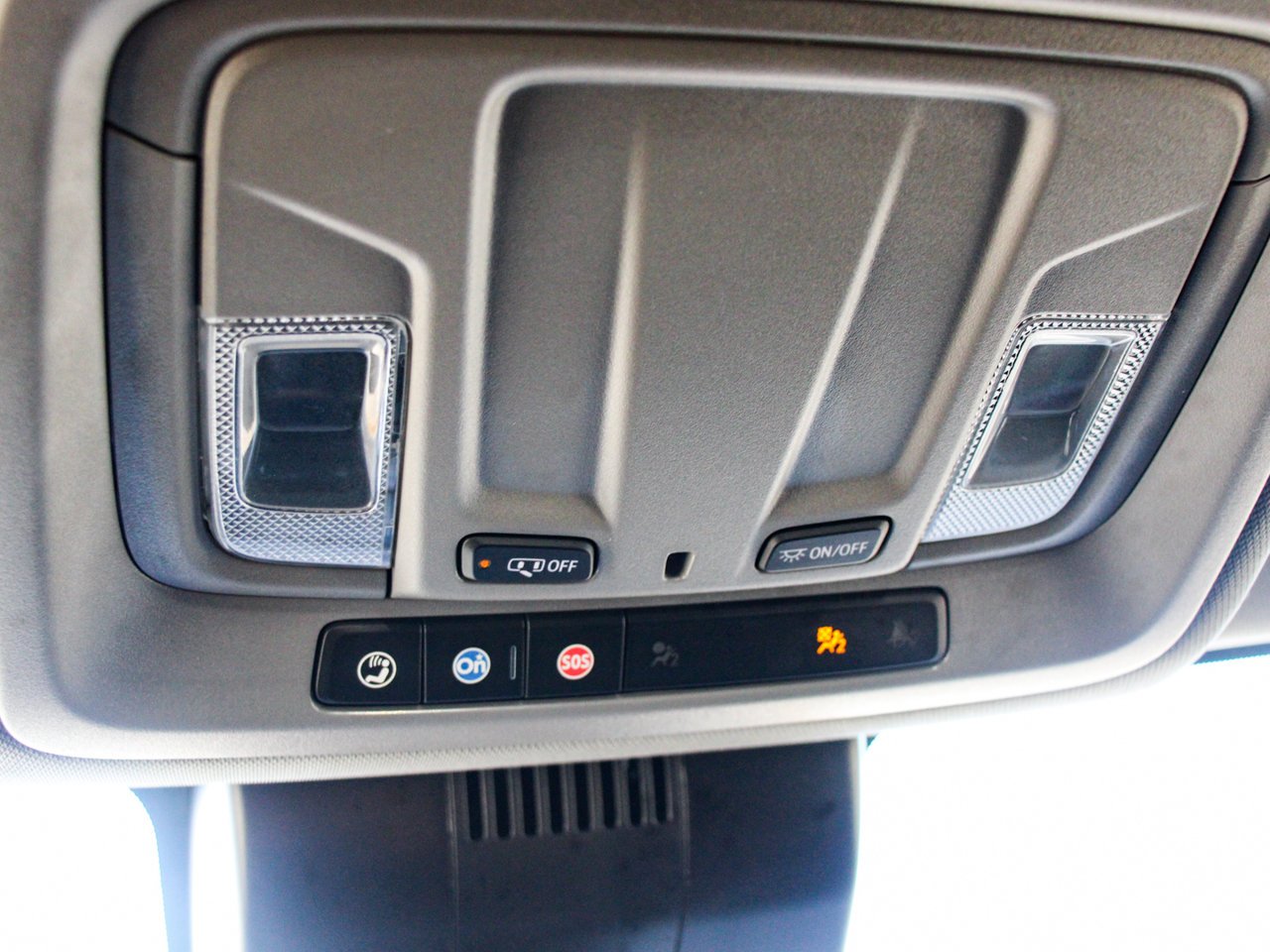 2024 GMC Sierra 1500 4WD Crew Cab 147 Pro Black Sherwood Park - photo #24