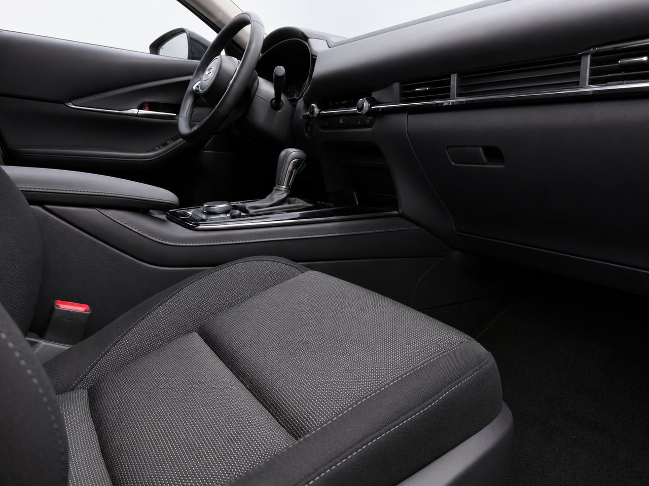 Mazda CX-30 JAMAIS ACCIDENTÉ / AWD (4X4) / APPLE CARPLAY ET ANDROID AUTO 2025 Noir Châteauguay - photo #8