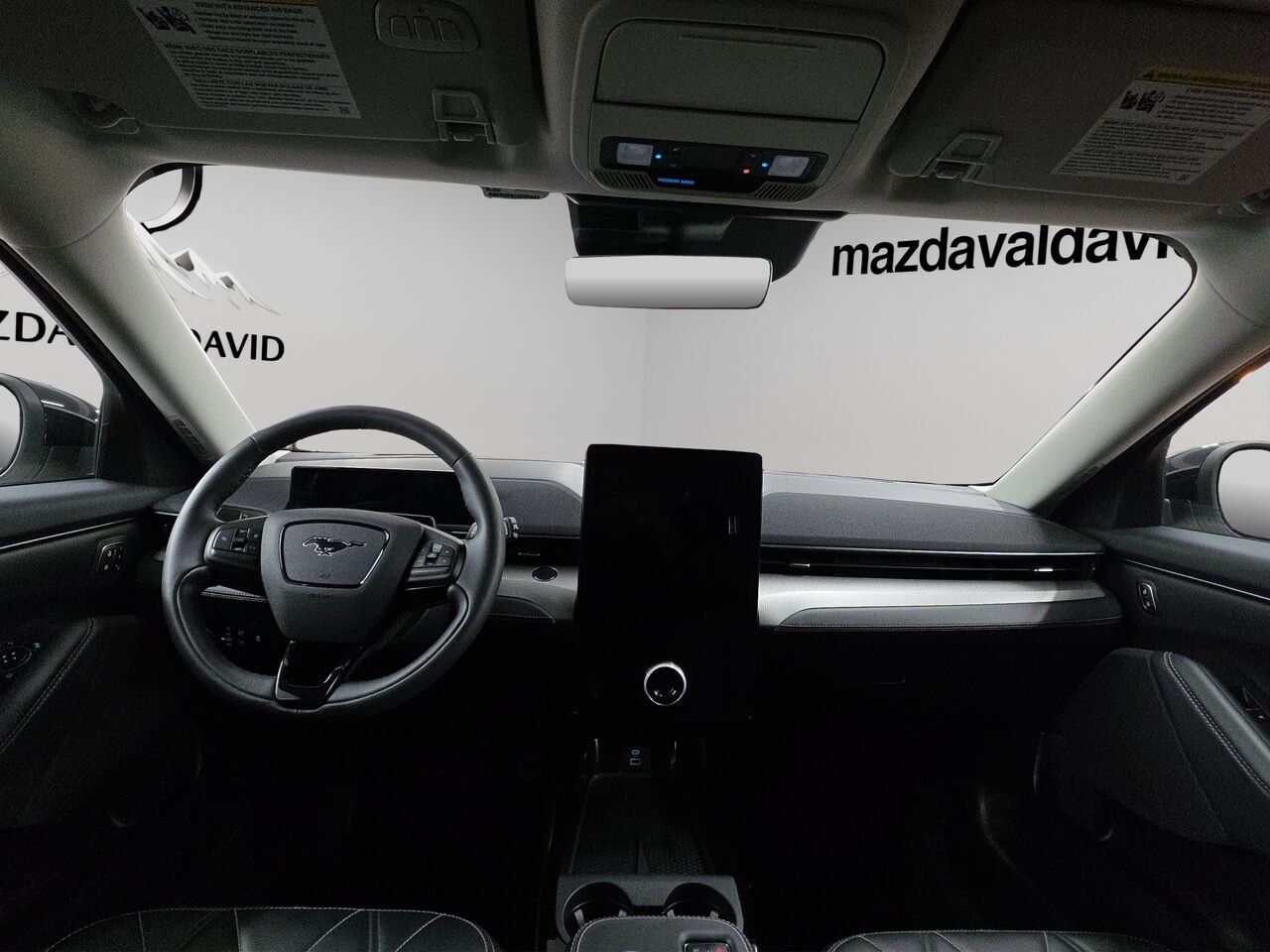 Ford Mustang Mach-E Sélect TI, Traction intégrale, écran tactile SYNC 4 de 15,5 pouces, Apple CarPlay et Android Auto 2023 Blanc Val-David - photo #11